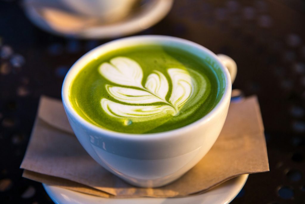 A matcha tea jótékony hatásai: Miért érdemes beépíteni a mindennapjainkba?